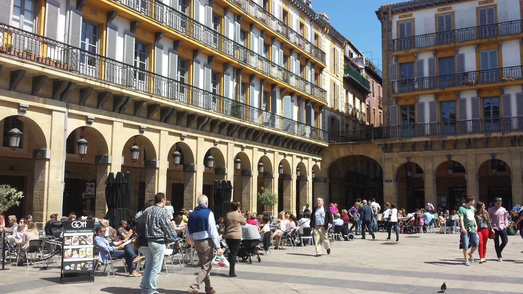 Pension Aries San Sebastian Buitenkant foto