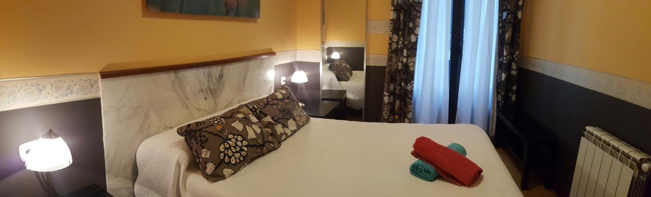 Pension Aries San Sebastian Buitenkant foto